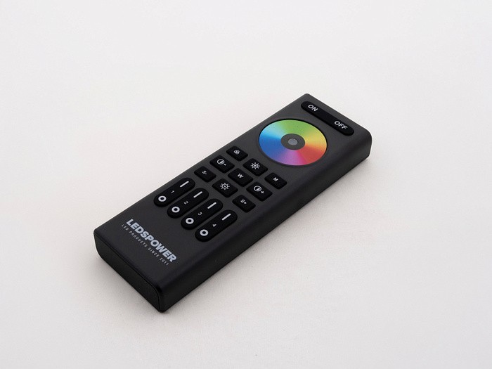 Пульт RGB - RGBW - RGBCCT на 4 зоны RC03RFB черный